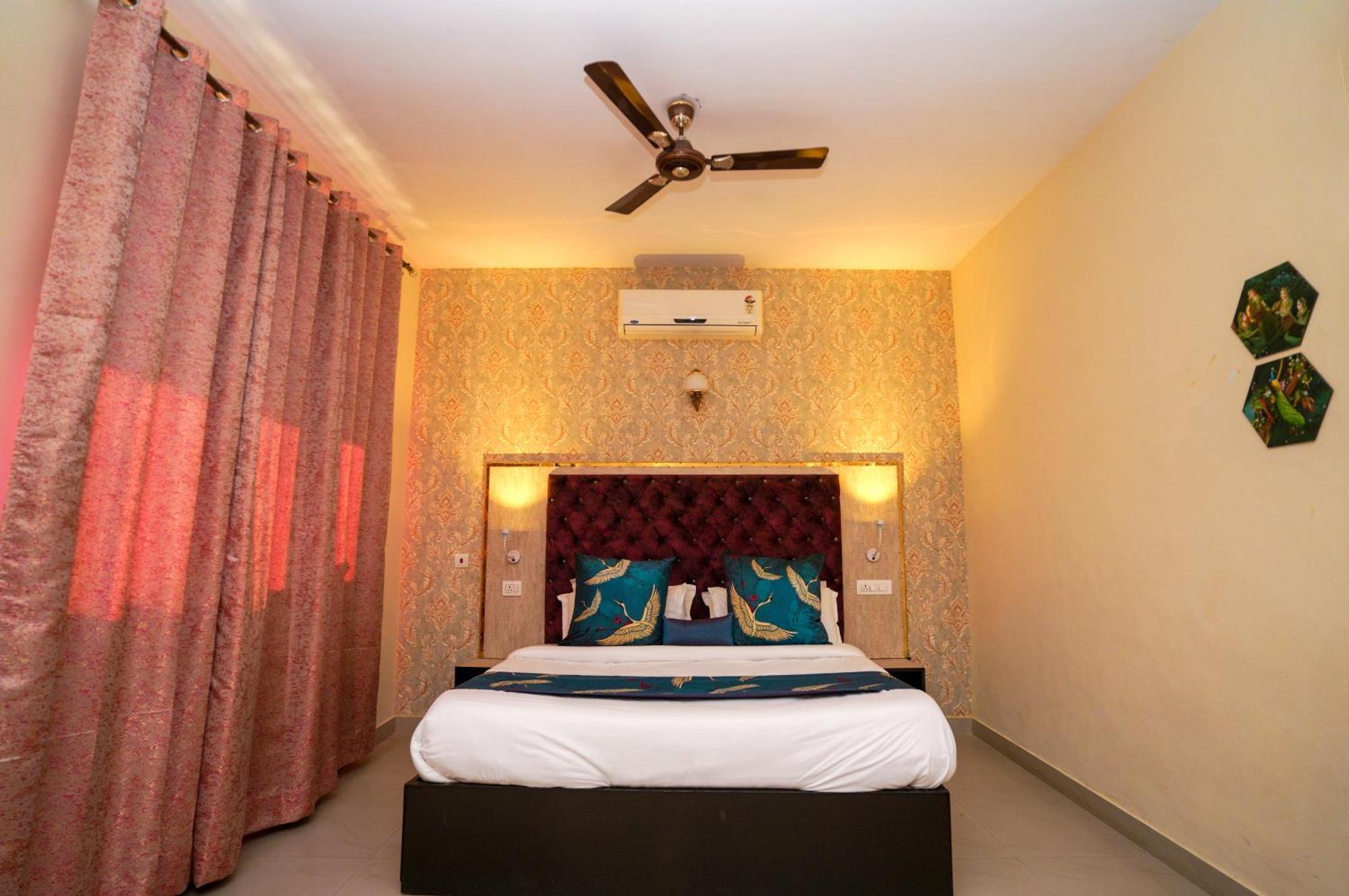Hotel Neeraj Bhawan- Triveni Ghat Rišikéš Exteriér fotografie