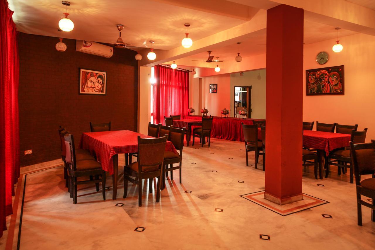 Hotel Neeraj Bhawan- Triveni Ghat Rišikéš Exteriér fotografie